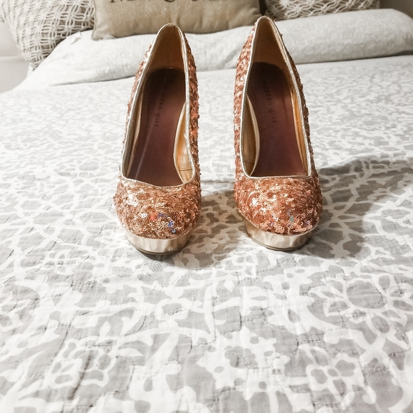 Madden Girl | Rose Gold Sequined Heel - Picture 2 of 4